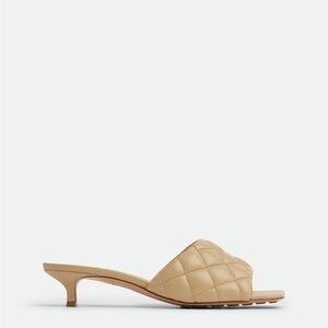 BRAND NEW - Bottega Veneta